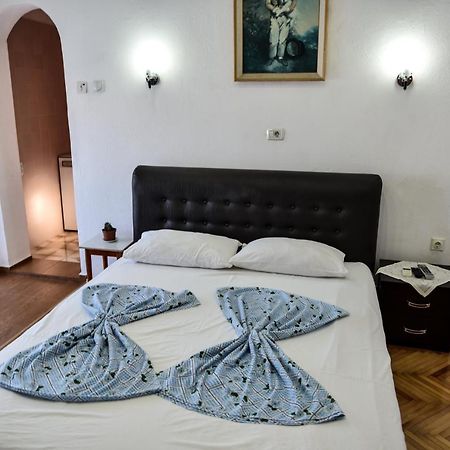 Casa Sinani Hotell Ulcinj Eksteriør bilde